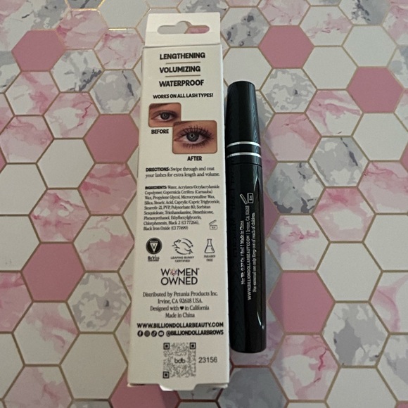 BILLION DOLLAR BROWS Forever Lash Mascara in Black - Picture 2 of 2